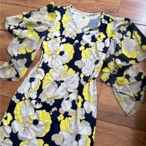 Floral Shift Dress Sheer Sleeve db Established 1962 Large v-neck yellow blue